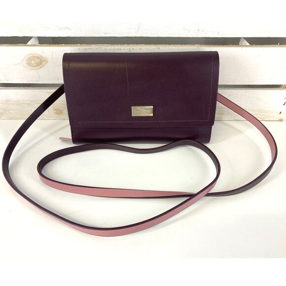 KATE SPADE, SMALL PLUM SMOOTH LEATHER CROSSBODY BAG - Picture 1 of 14